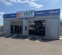 In n Out Auto Centres - Erith Logo